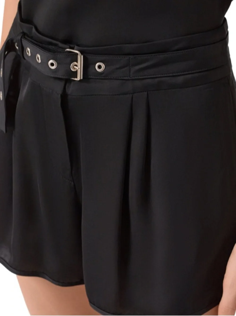 NA.KD Shorts Black High Waist Front Pleat Belted NWT Size 32/S